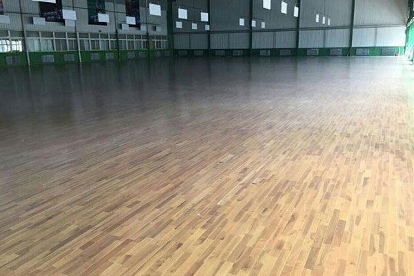 運(yùn)動專用實木地板廠家如何推廣產(chǎn)品