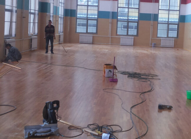 運(yùn)動(dòng)地板