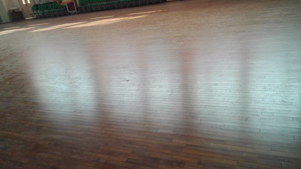 運(yùn)動(dòng)木地板