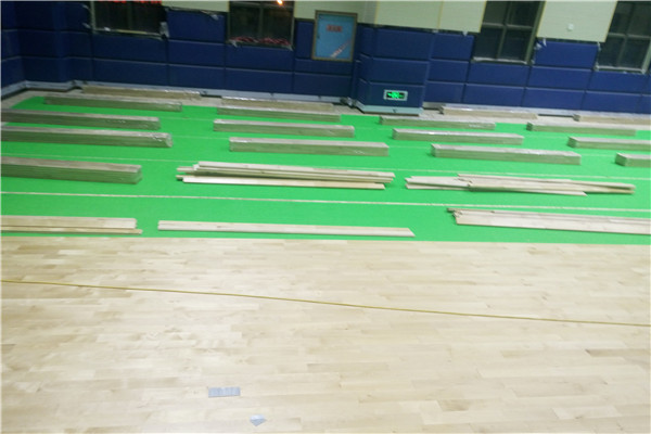 運(yùn)動(dòng)木地板