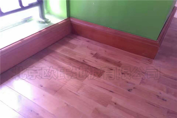 運(yùn)動木地板,實木運(yùn)動地板