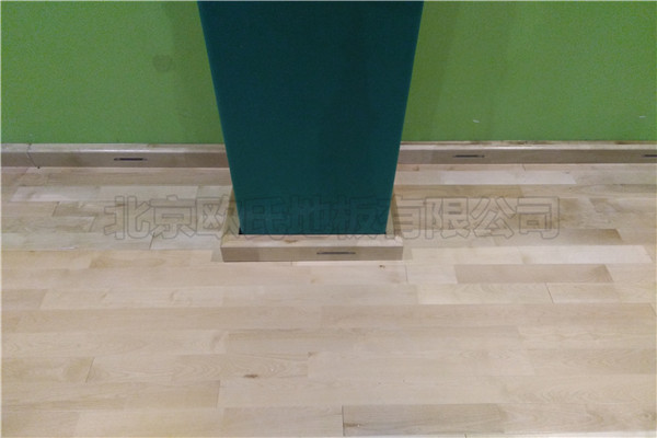 運(yùn)動(dòng)木地板