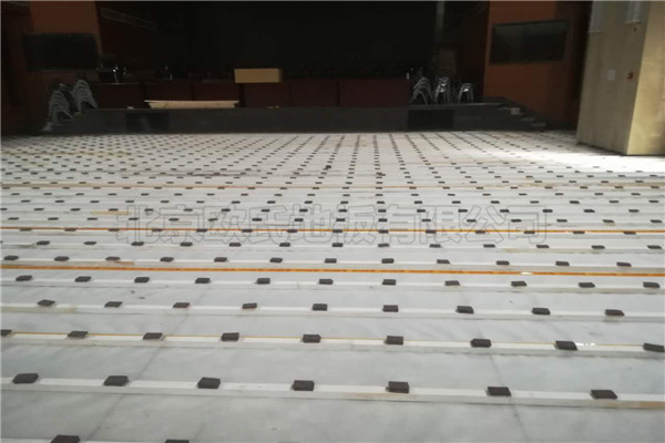 運(yùn)動(dòng)木地板